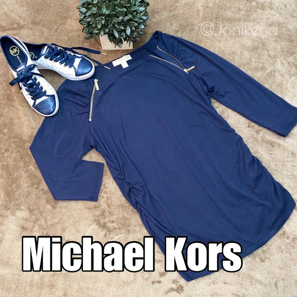 💙MK Navy Blue/GOLD Top | SOFT & Comfy | SIZE L 💙
